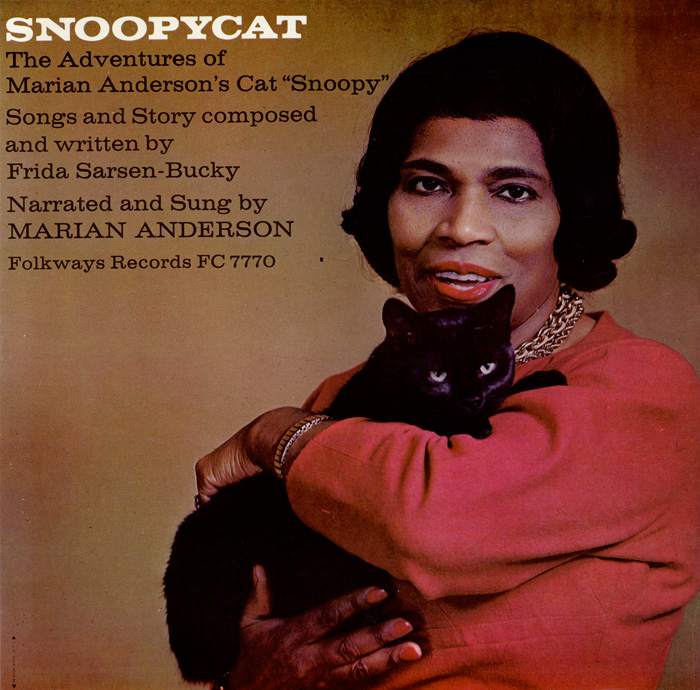 Snoopycat: The Adventures of Marian Anderson's Cat Snoopy